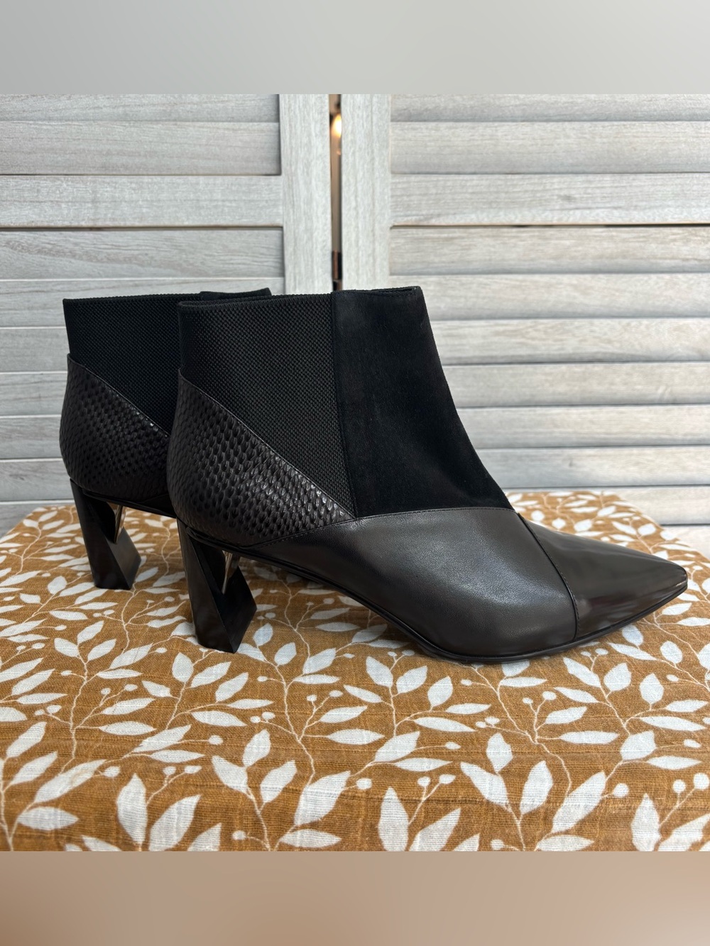 United Nude Jacky Black Leather Architectural Sculpted Heel Ankle Booties EU 40